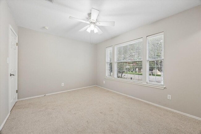 Building Photo - 500 Millington Ln