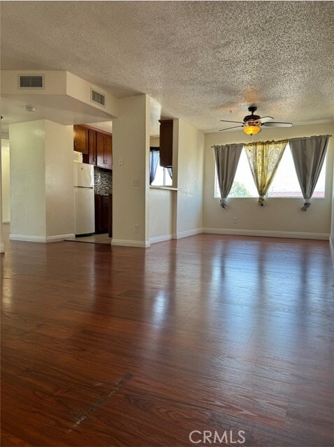 Building Photo - 9014 Burnet Ave