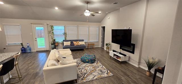 Building Photo - 14220 Aberavon Dr
