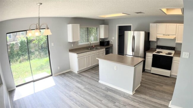 Building Photo - 3112 Settlement Dr