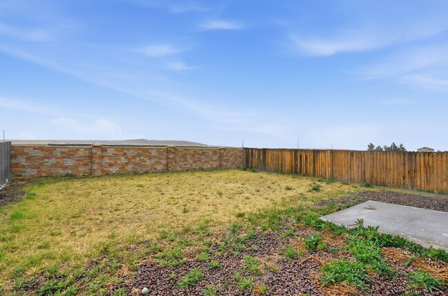 Building Photo - $2,240.95, 3 bed, 2.5 bath located in Colorado Springs with a large backyard.