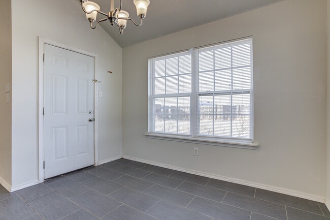 Building Photo - 1608 48th St