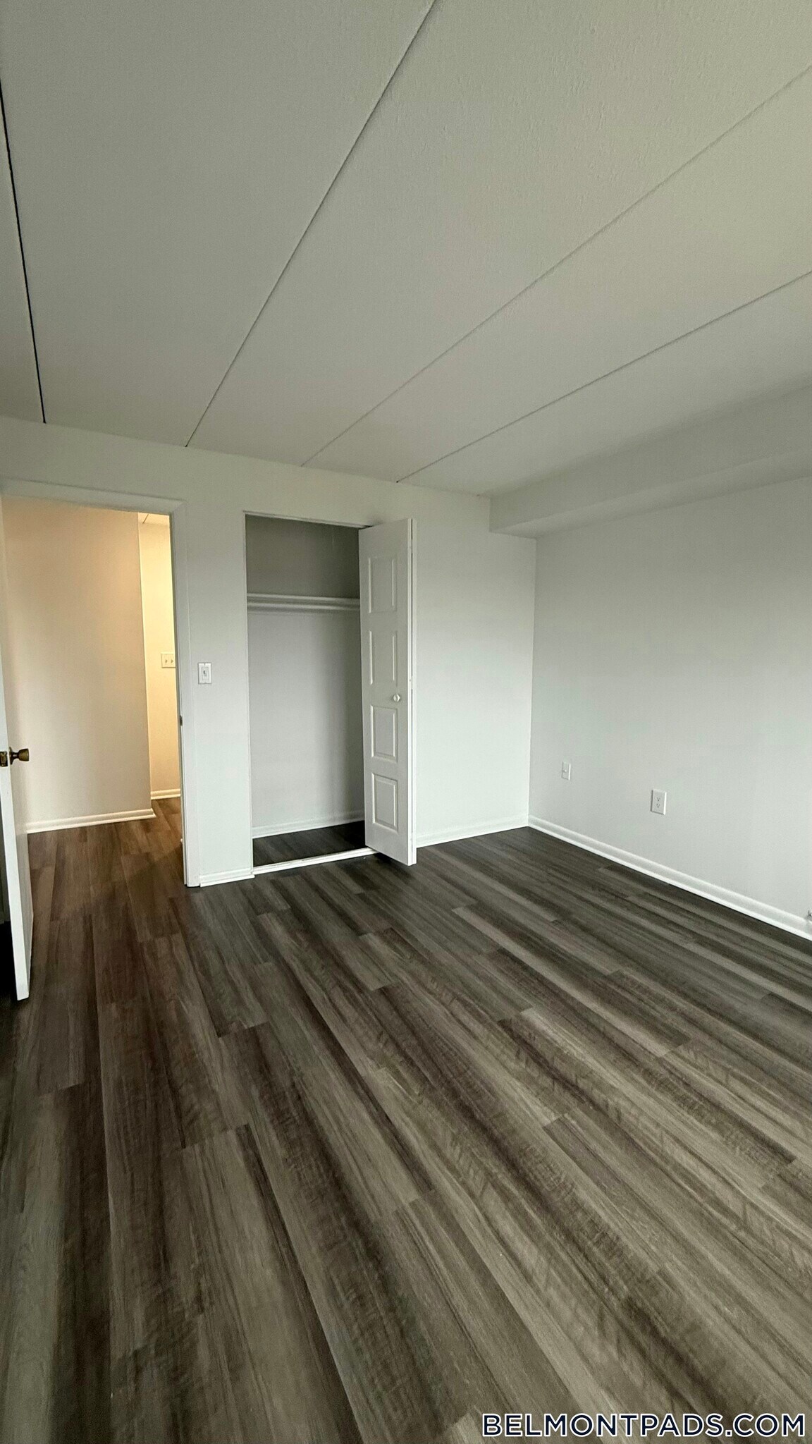 Building Photo - 51 Hill Rd