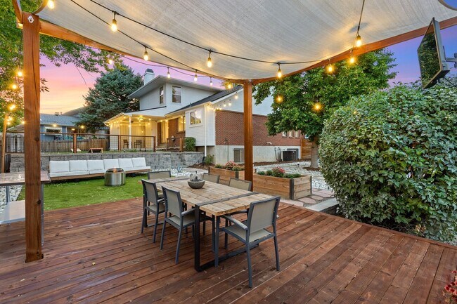 Building Photo - 13804 W Iliff Ave