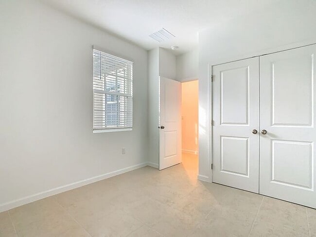 Building Photo - Brand New Luxury Town House in Island Village a Celebration, FL maintenance free community.