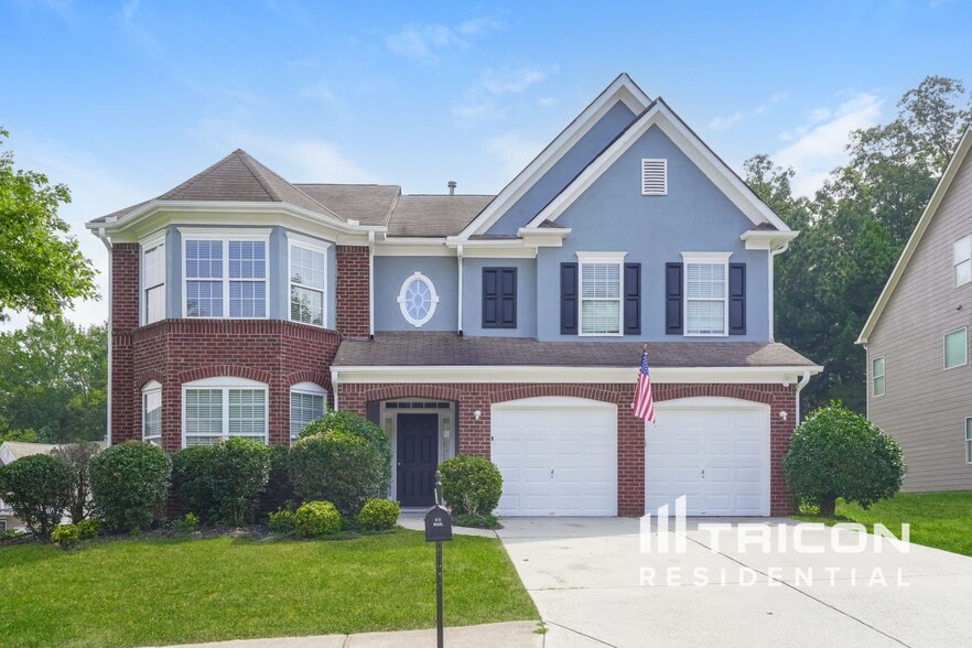 Primary Photo - 3620 Long Lake Dr