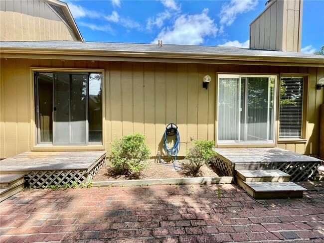 Building Photo - 4609 Fen Ct