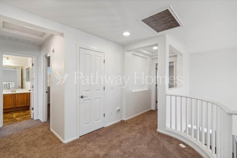 Building Photo - 37963 W Merced St