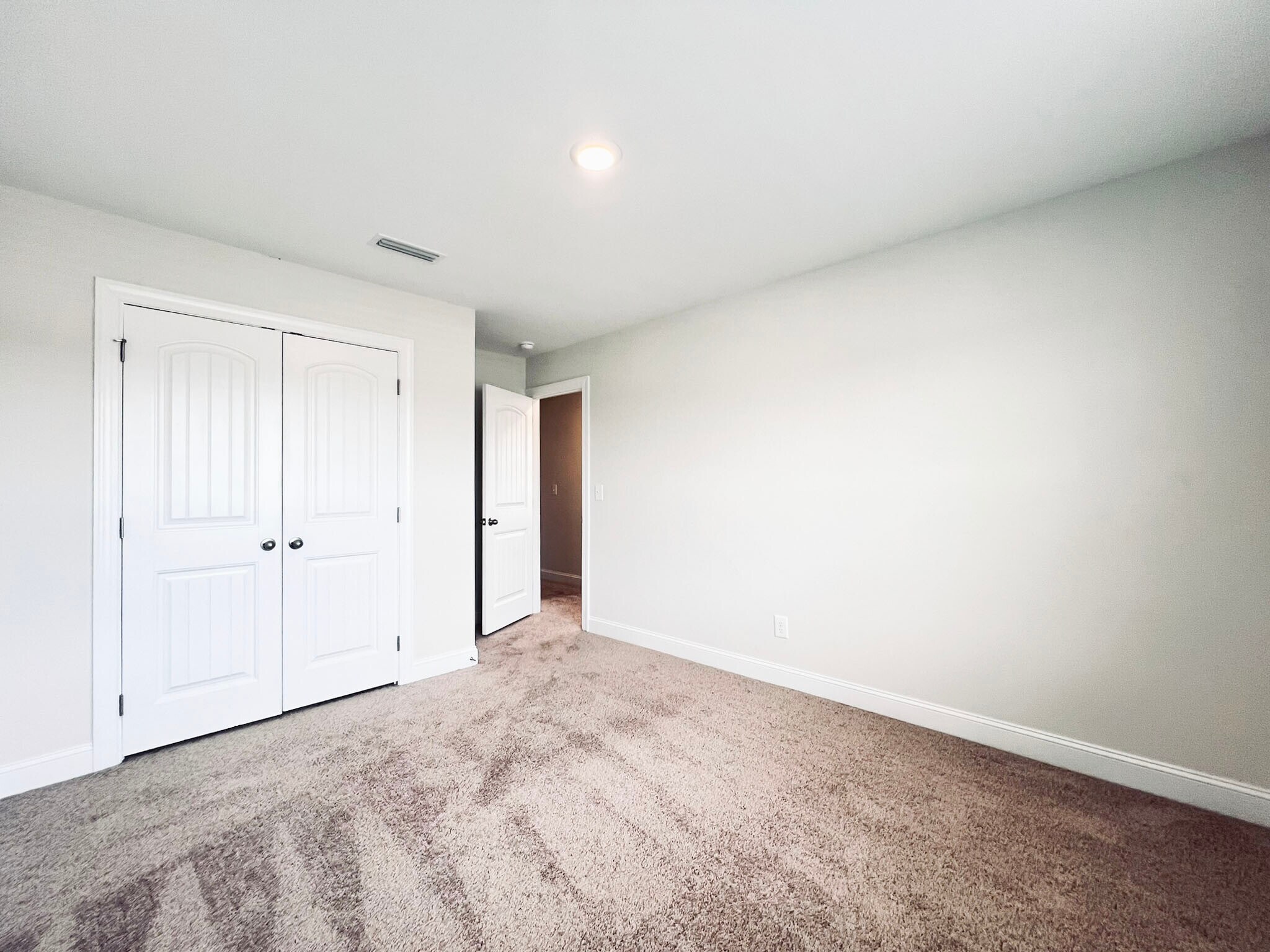 Building Photo - 5220 Stream Stone Way