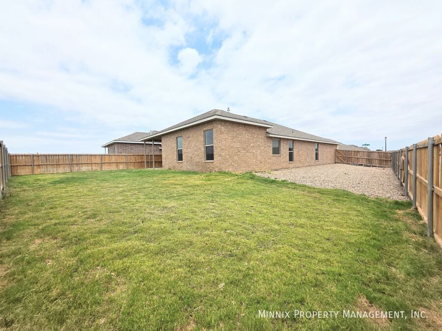 Building Photo - 6801 Ranch Ave.