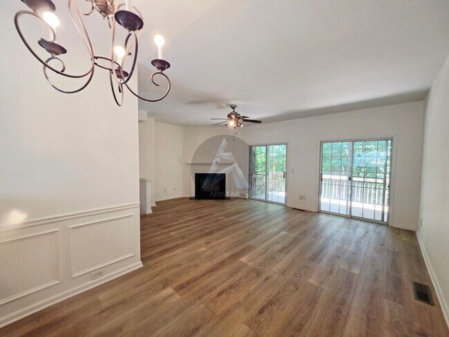 Building Photo - 1440 Dolcetto Trce