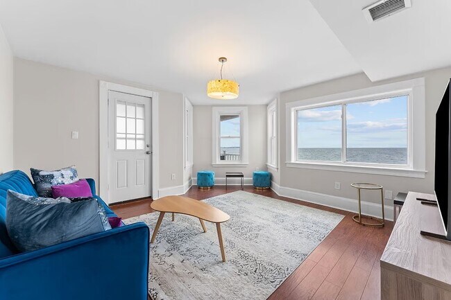 Building Photo - 59 Coral Ave