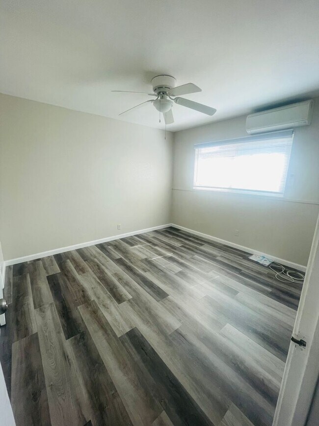 Building Photo - 8161001/51