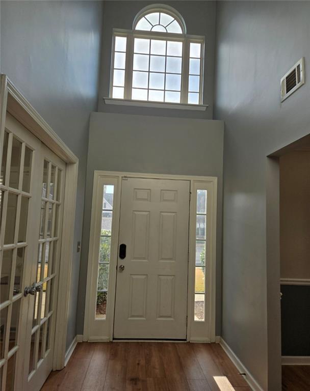 Building Photo - 728 Roxholly Ln NE