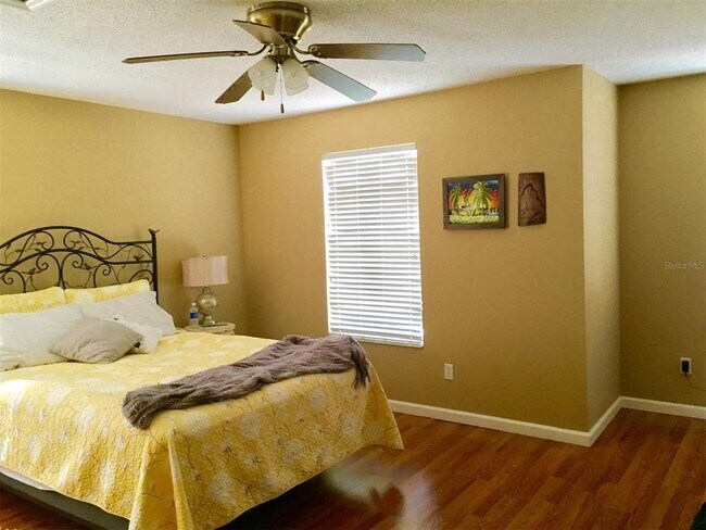 Building Photo - 15903 Bay Vista Dr