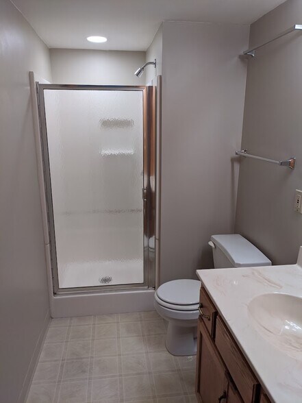 Building Photo - 2105 49 1/2 Ln NW