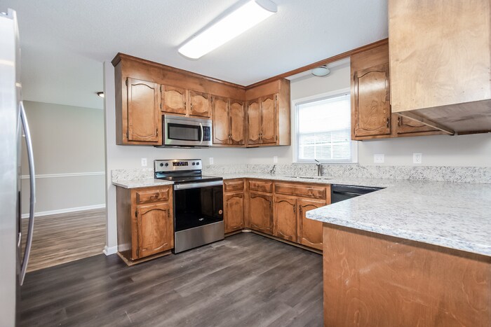 Building Photo - 103 Wood Fox Ct