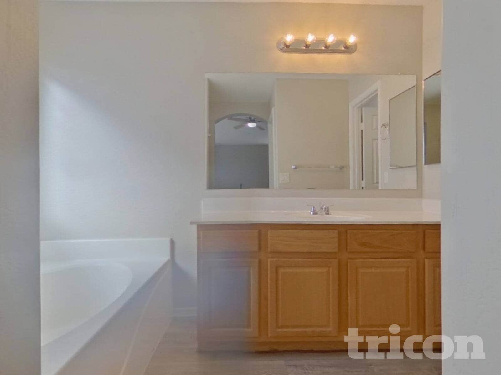 Building Photo - 17271 W Ashley Dr