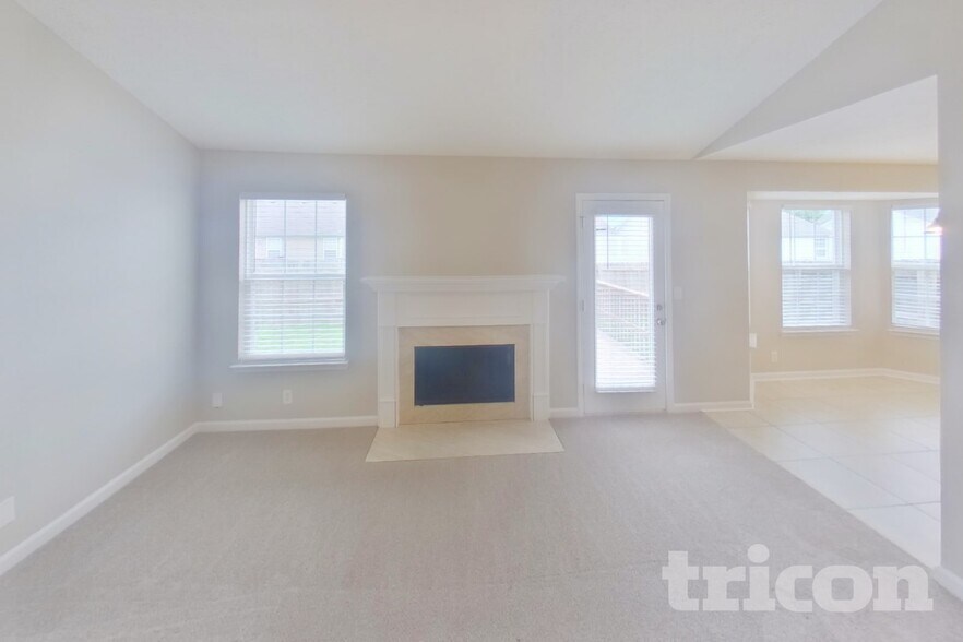 Building Photo - 3310 Perlino Dr