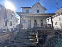 Building Photo - 607 Penn-E