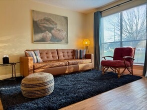 Building Photo - Fenway Loop Apartments