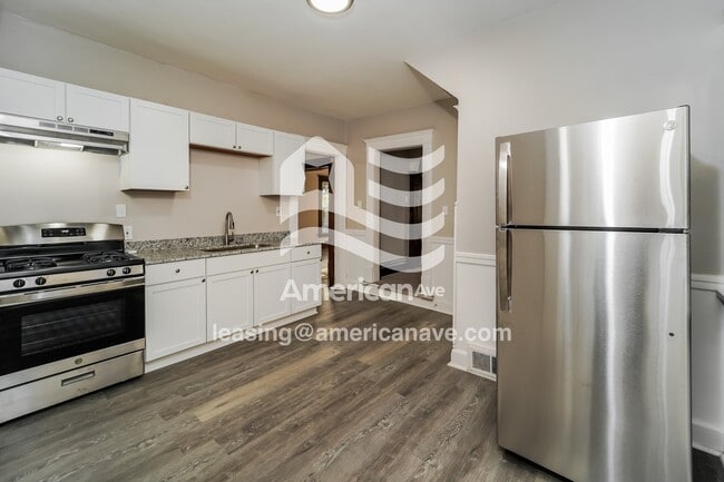 Building Photo - 5326 N 35th St