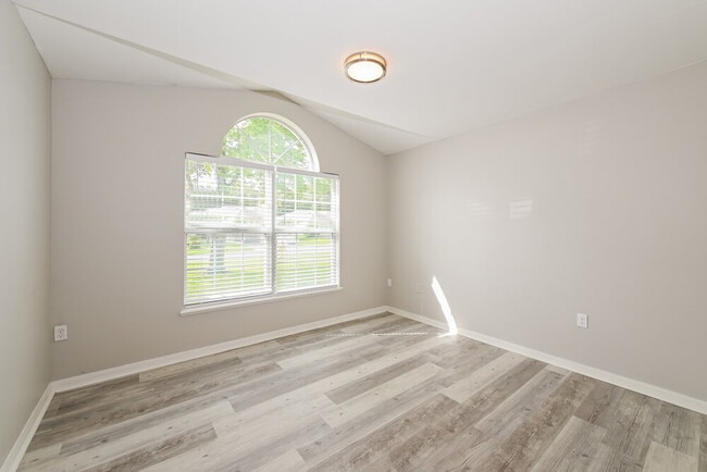 Building Photo - 4139 Woodley Creek Rd