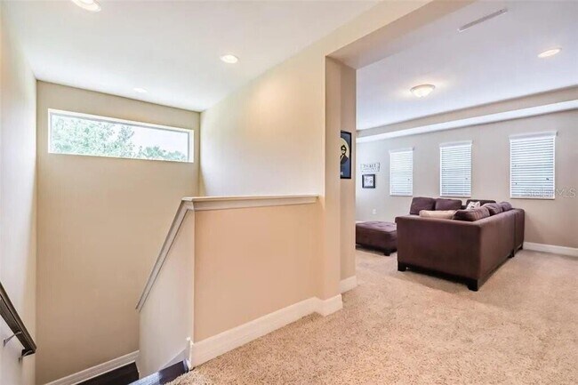 Building Photo - 27392 Cayenne Ln