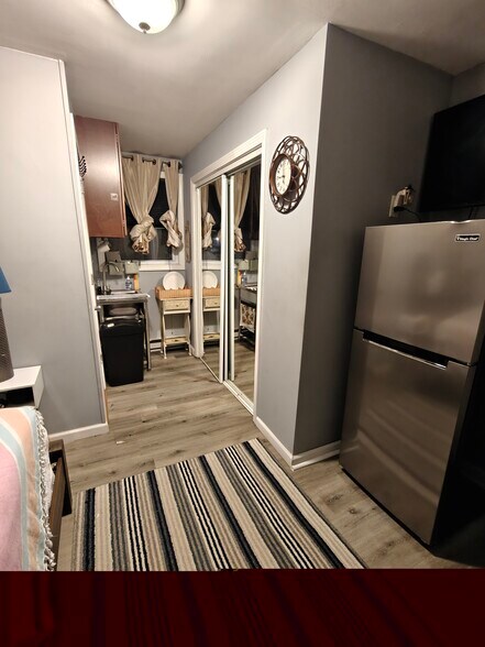 Building Photo - 39 Allen Pl