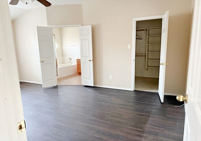 Building Photo - 4603 Causeway Ct