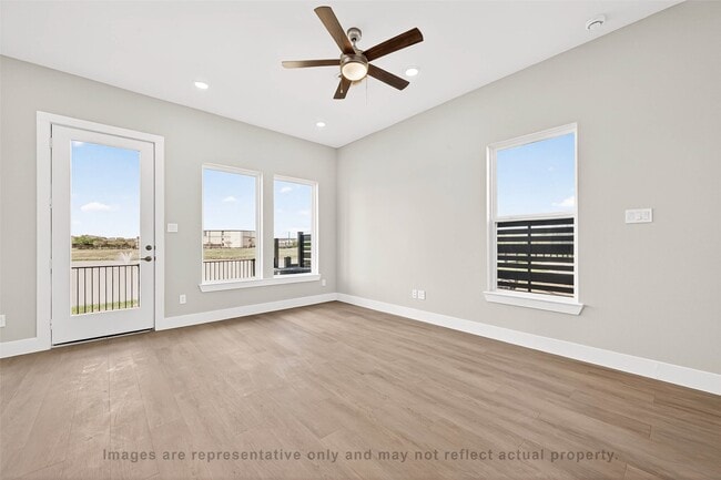 Building Photo - 10719 Mason Rd