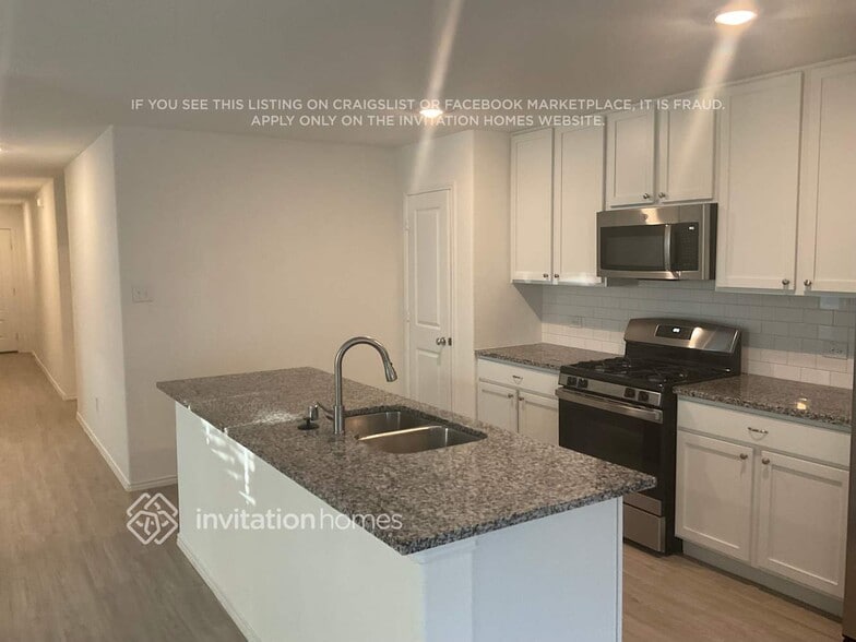 Building Photo - 4024 Mountain Meadow Rd