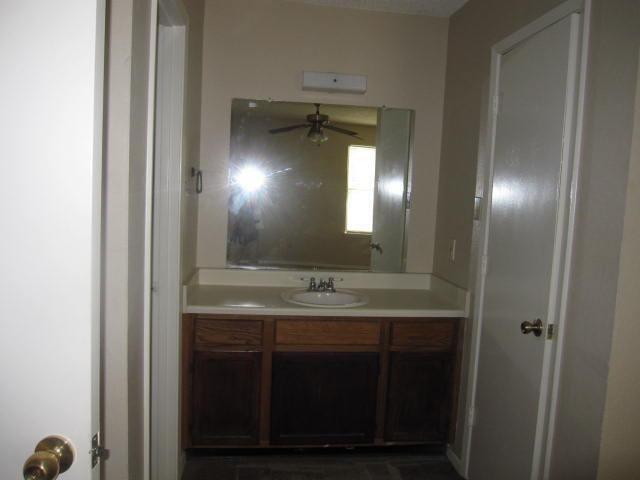Building Photo - 1755 Carrington Dr