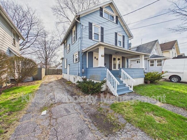 Building Photo - 2337 15th St SW