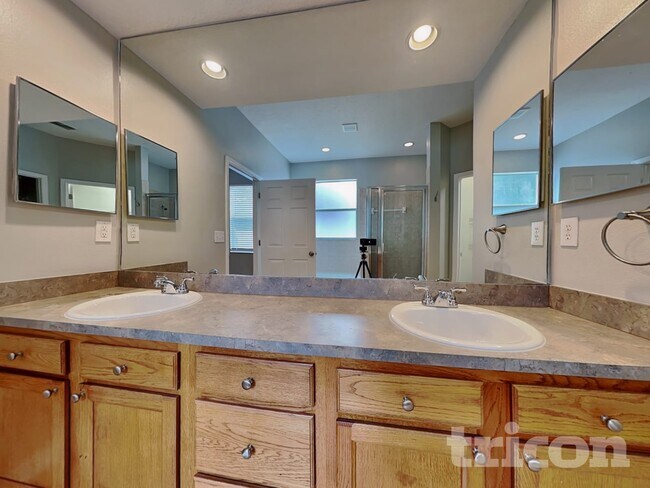 Building Photo - 17437 Lawn Orchid Loop