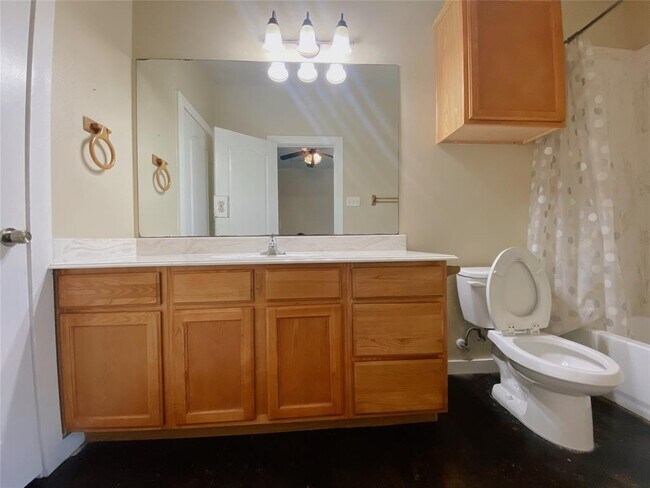 Building Photo - 3127 Molly Dr