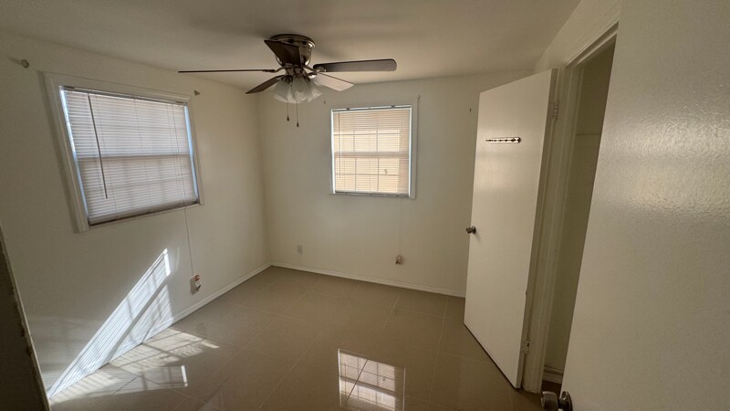 Building Photo - 6980 82nd Ave N