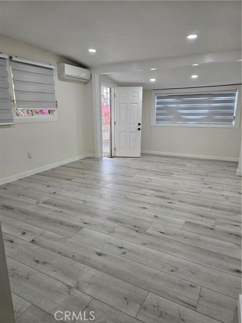 Building Photo - 2547 Hermosa Ave