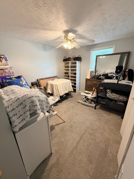 Building Photo - 3819 Walters Ln