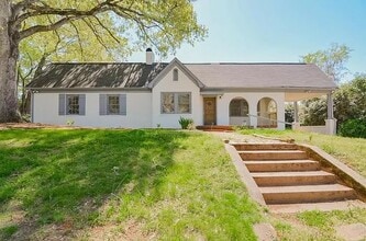 Building Photo - 309 W N 2nd St