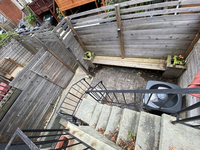 Shared back patio - 778 Hobart Pl NW