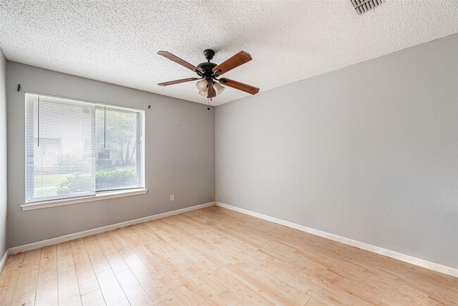 Building Photo - 7180 S Dairy Ashford Rd