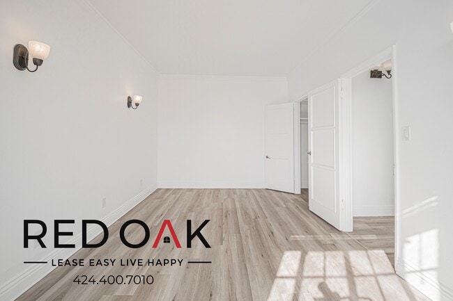 Building Photo - 535 S Gramercy Pl