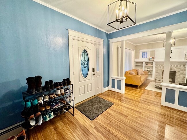 Building Photo - 2965 Grove St