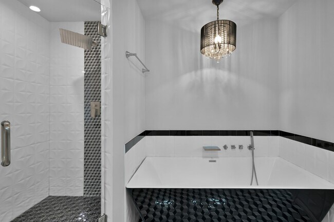 Building Photo - 2806 Triway Ln