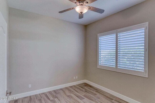 Building Photo - 7553 E Buteo Dr