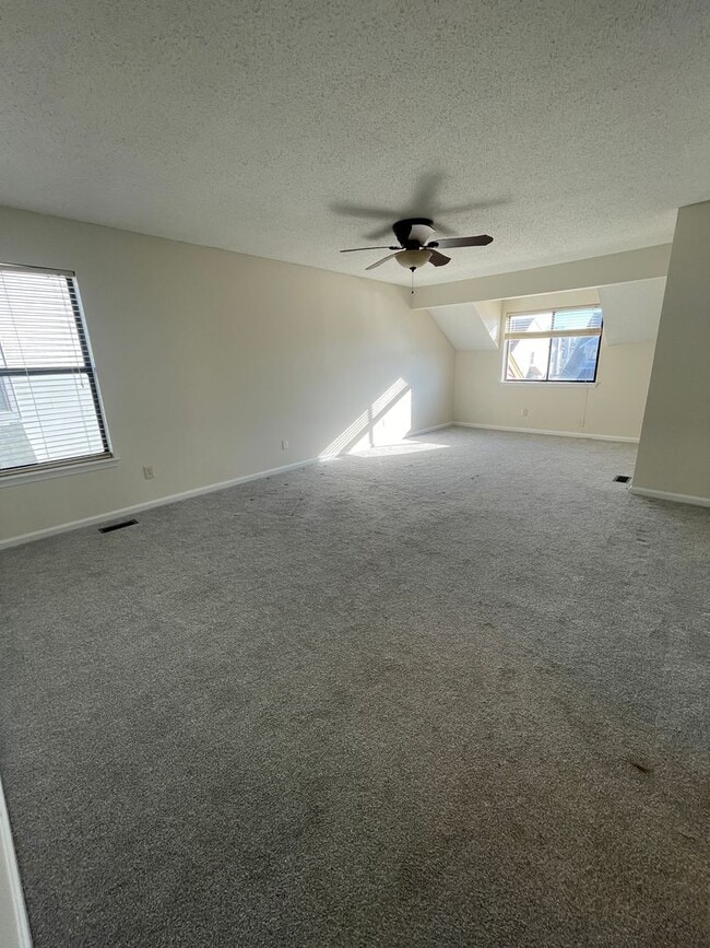 Building Photo - Kempsville Lake