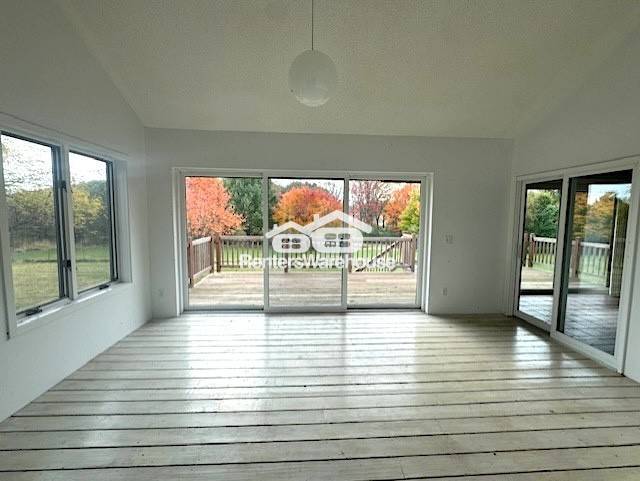 Building Photo - 2800 Hunter Dr