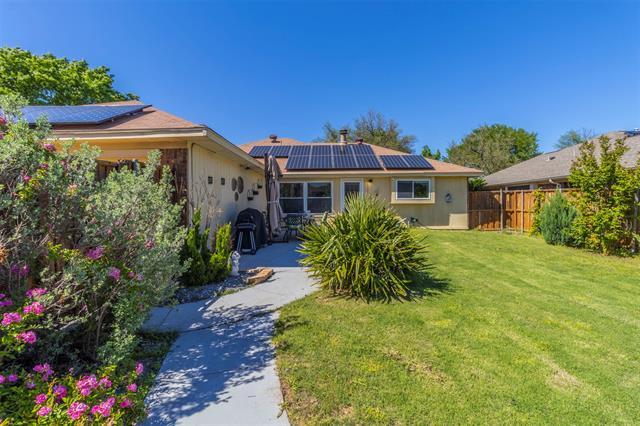 Building Photo - 1522 Sunflower Dr
