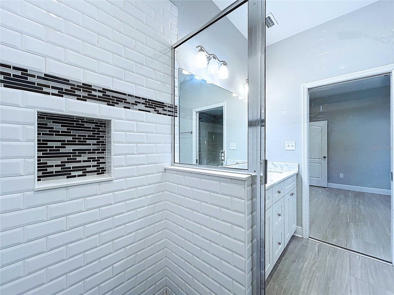 Building Photo - 1806 E Ellicott St